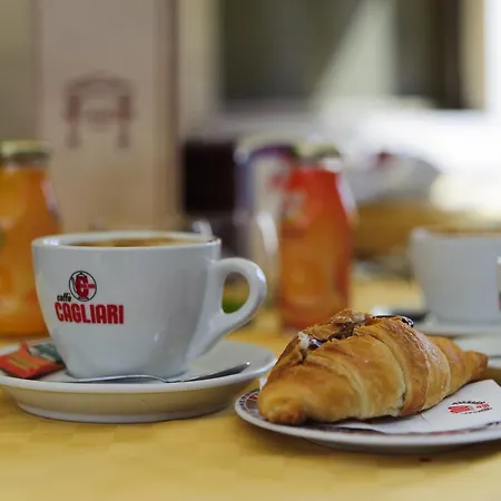 Al Castello Bed & Breakfast *